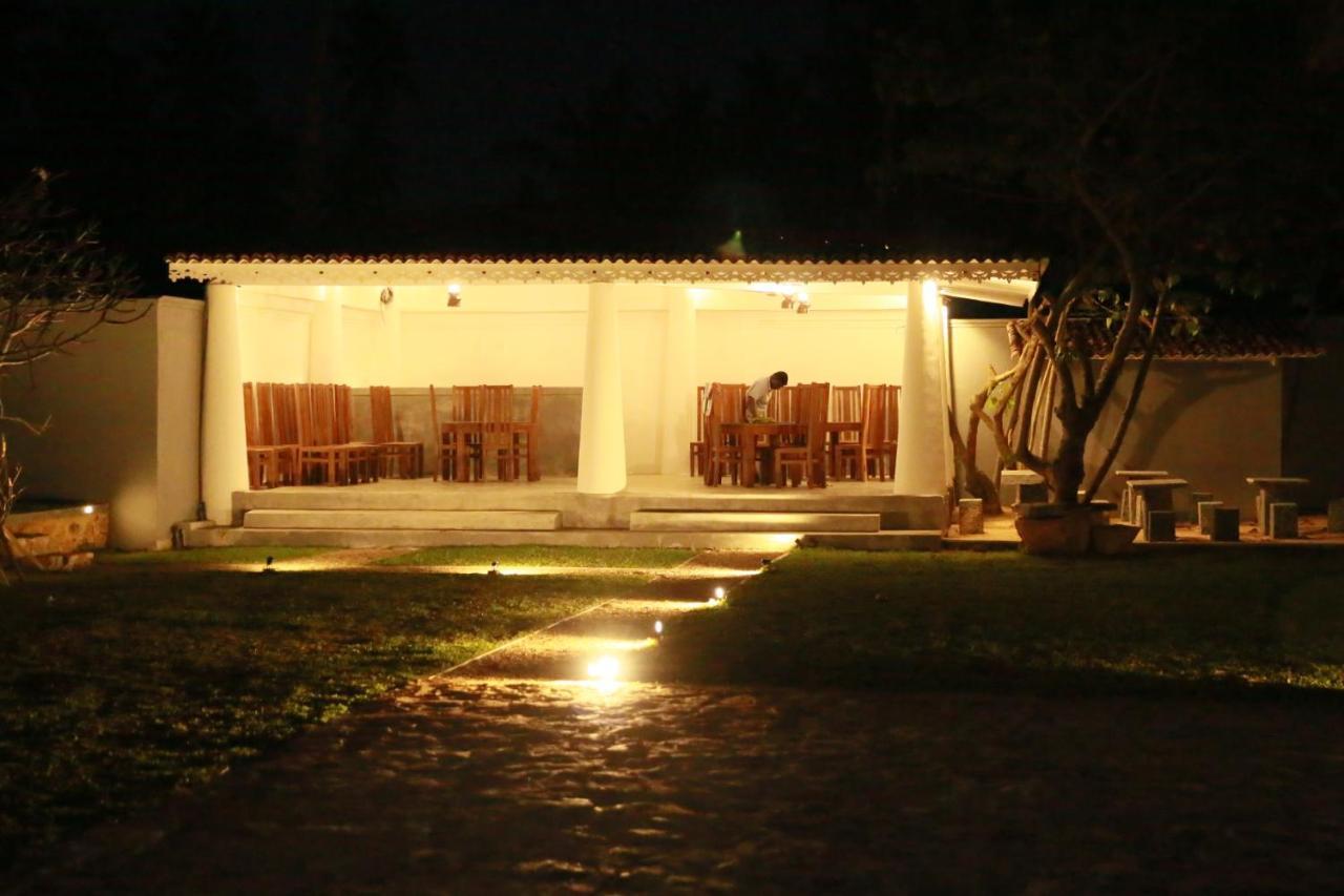 Hotel Samaraana Ahangama Exteriér fotografie